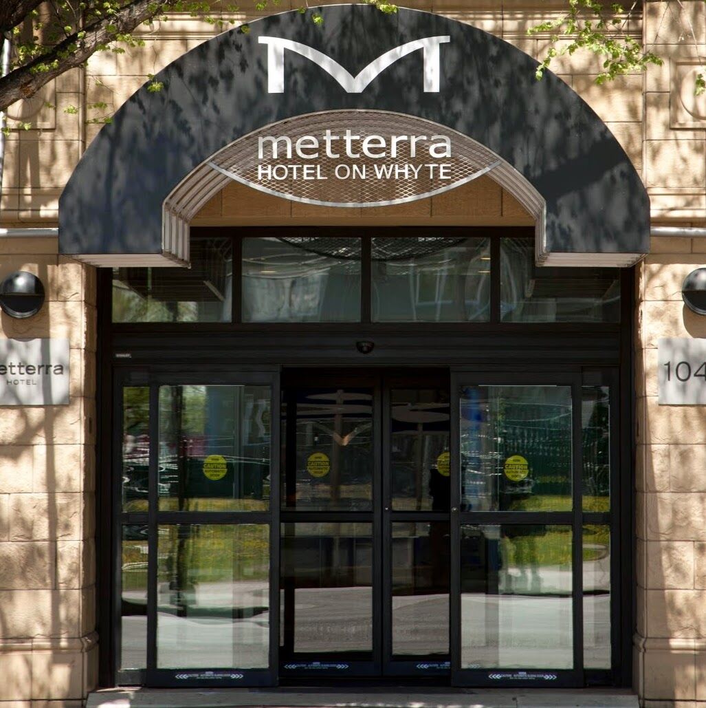 Metterra Hotel On Whyte Edmonton Exterior photo